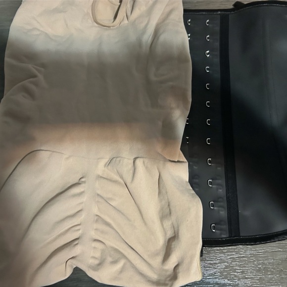 2 pairs of Skims shapewear and Angel Curves waist Trainer size XL - Picture 8 of 8
